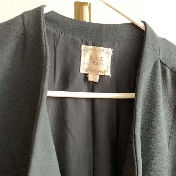 Black blazer - Picture 2 of 3